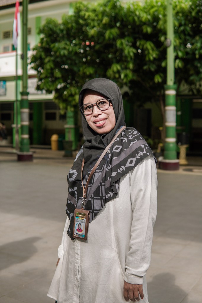 Tuti Herawati, S.Ag.