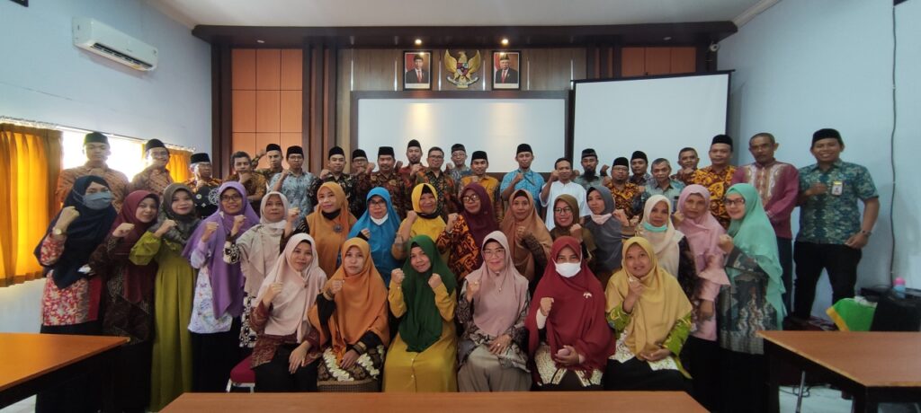 Pembinaan dari Kasubdit GTK Kemenag RI